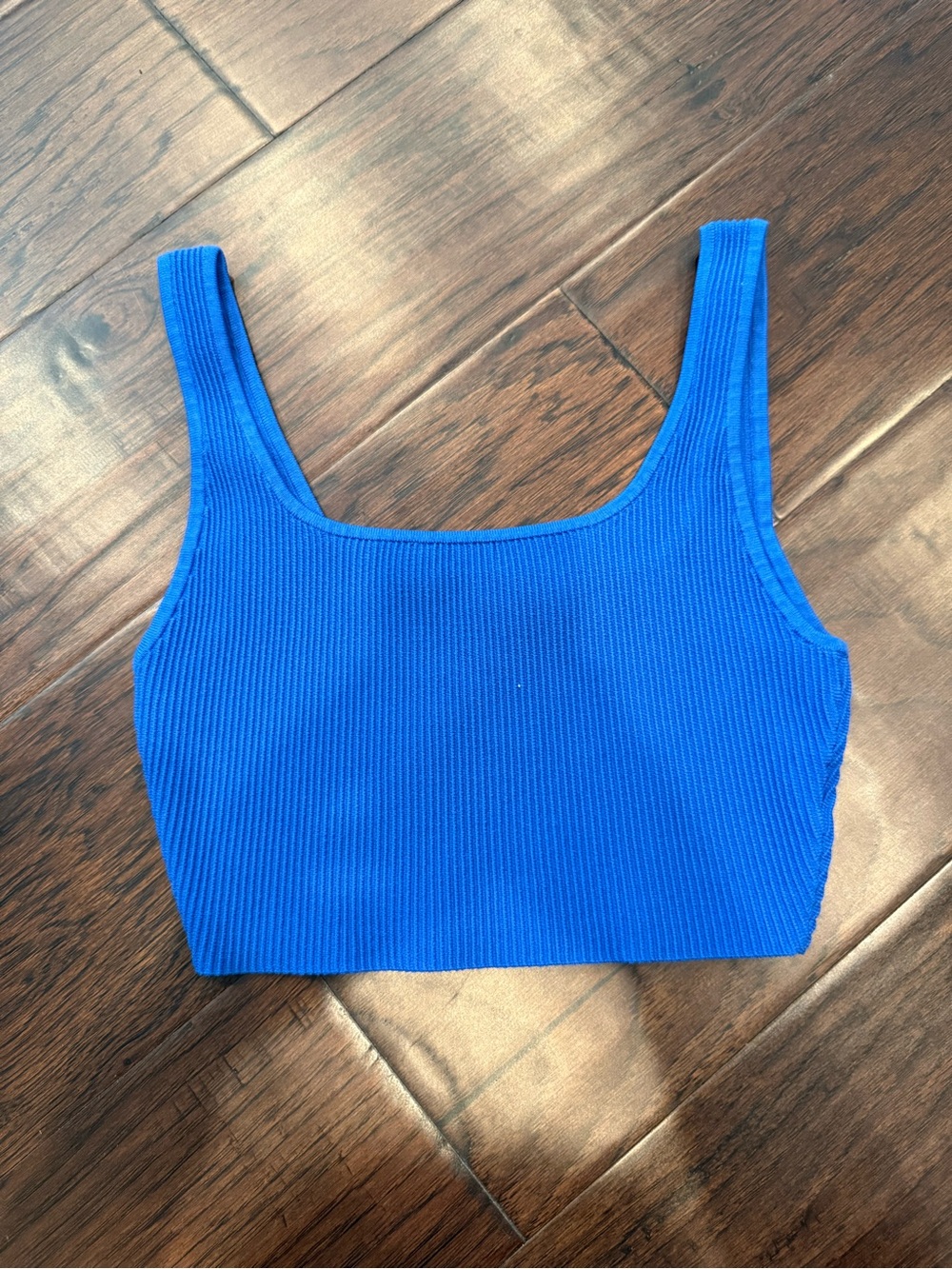 Aritzia Ribbed Square Crop Tank